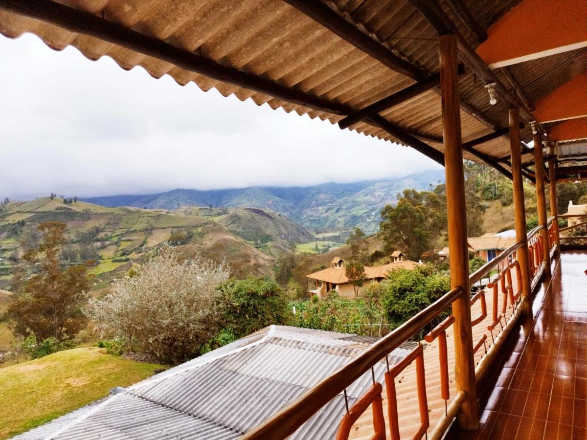 Hostal Taita Cristobal Isinlivi 外观 照片