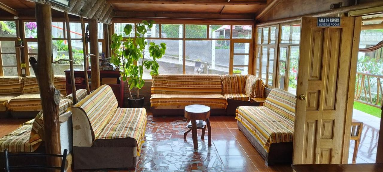 Hostal Taita Cristobal Isinlivi 外观 照片