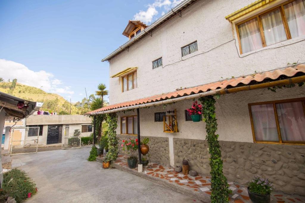 Hostal Taita Cristobal Isinlivi 外观 照片